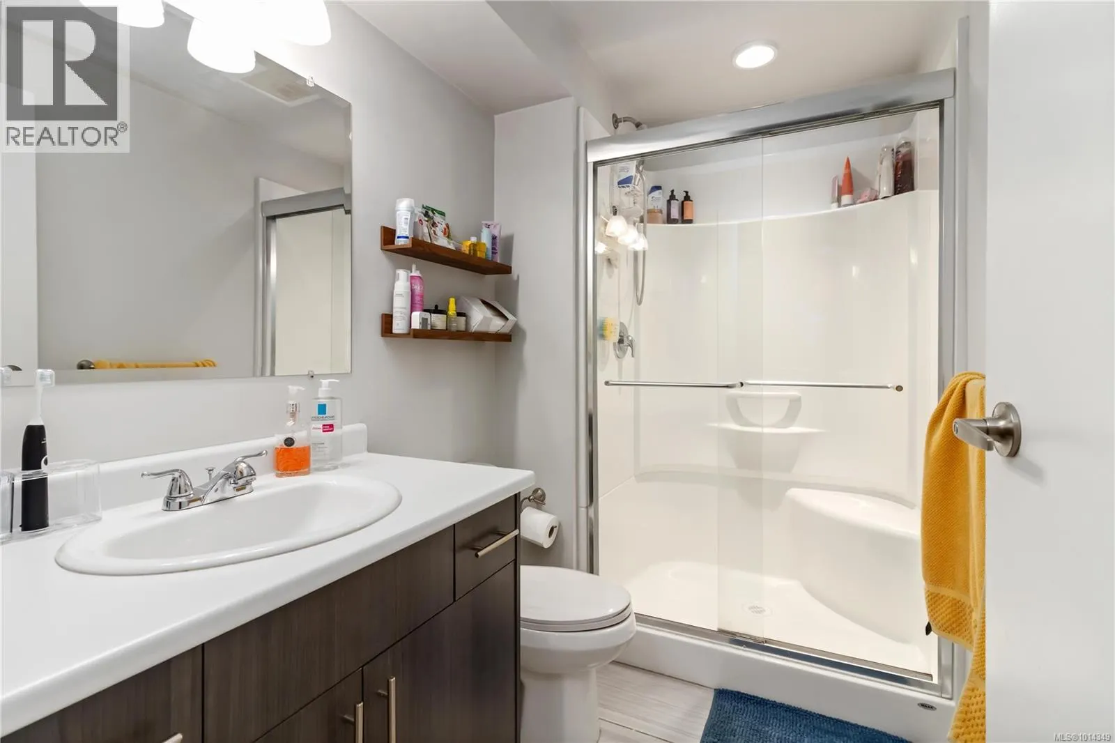 4254 Eastridge Cres
