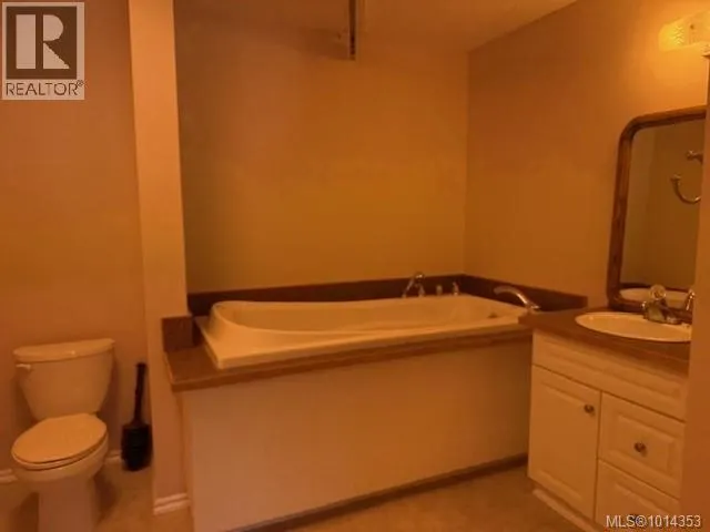 7370 Thunderbird Way