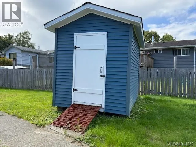 7370 Thunderbird Way