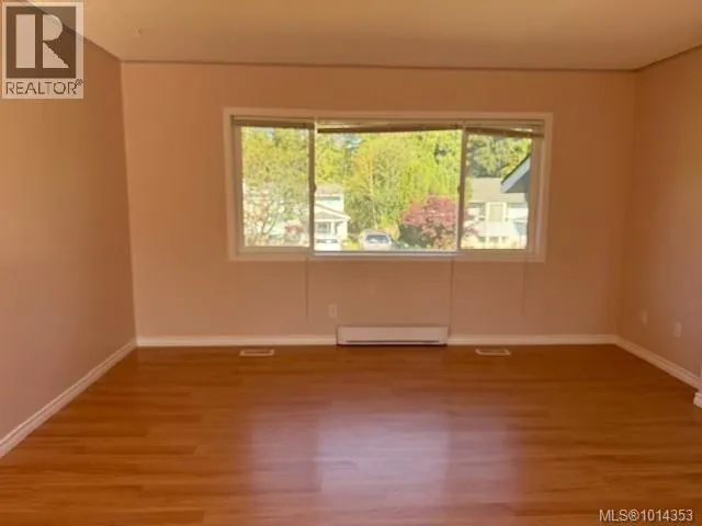 7370 Thunderbird Way