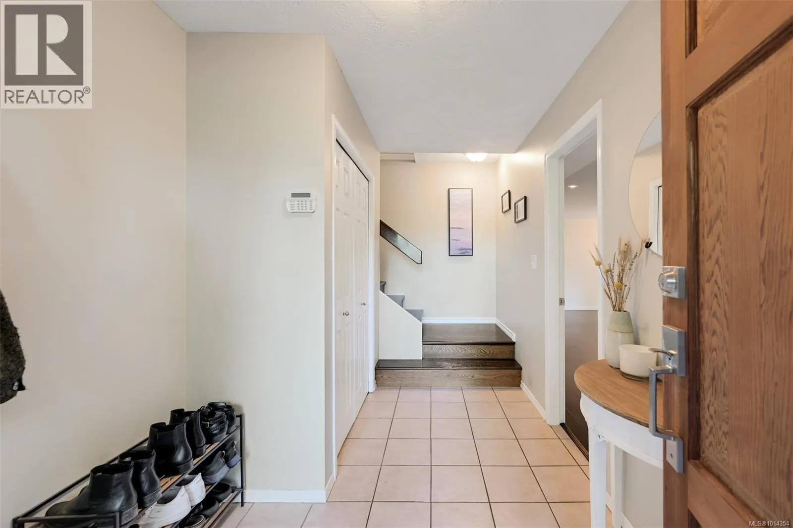 2177 College Pl
