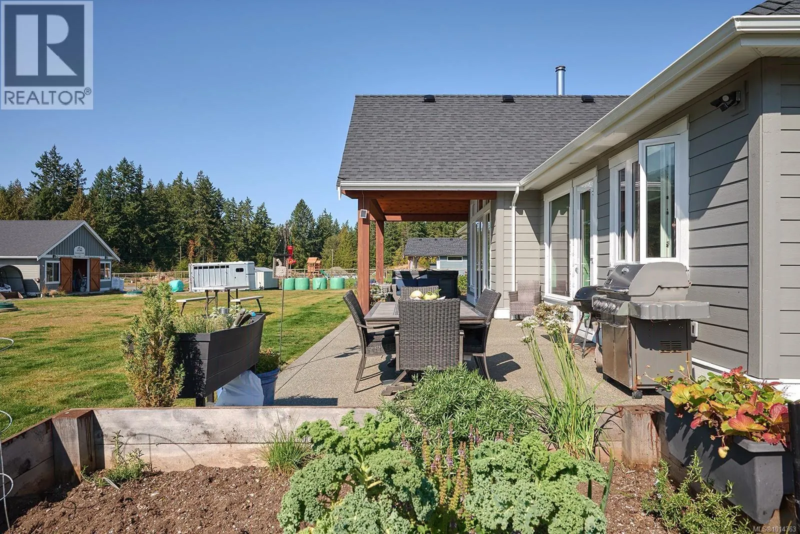 1085 Alpine View Pl