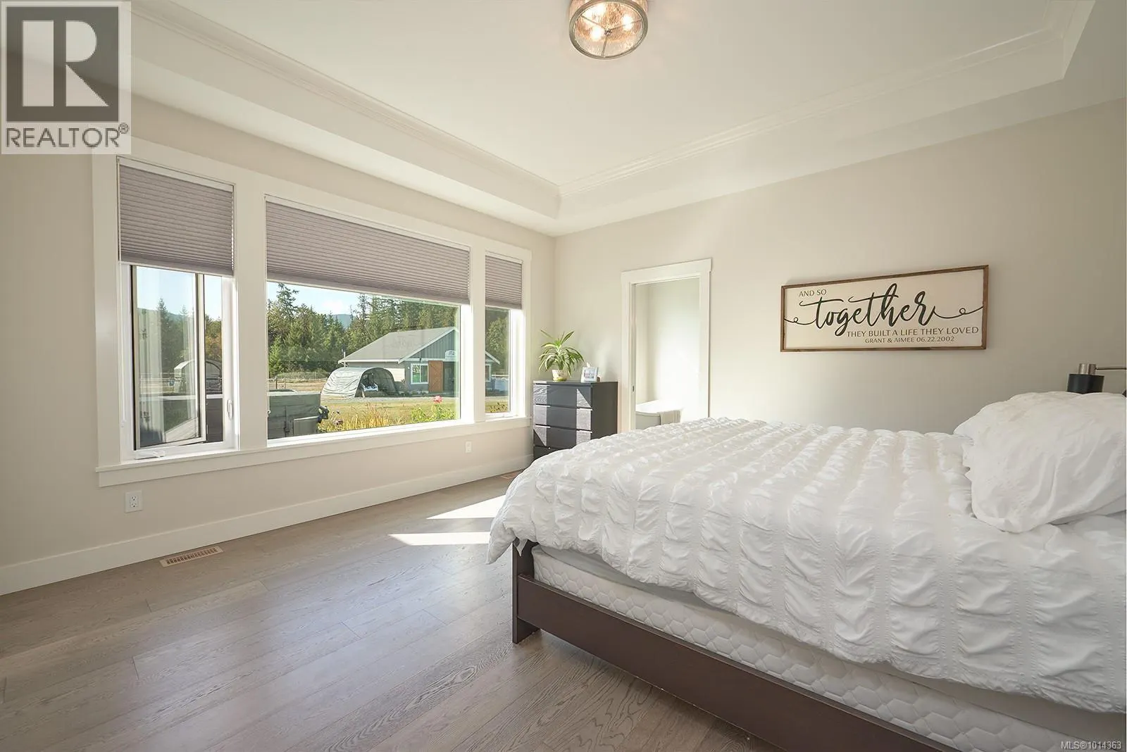 1085 Alpine View Pl