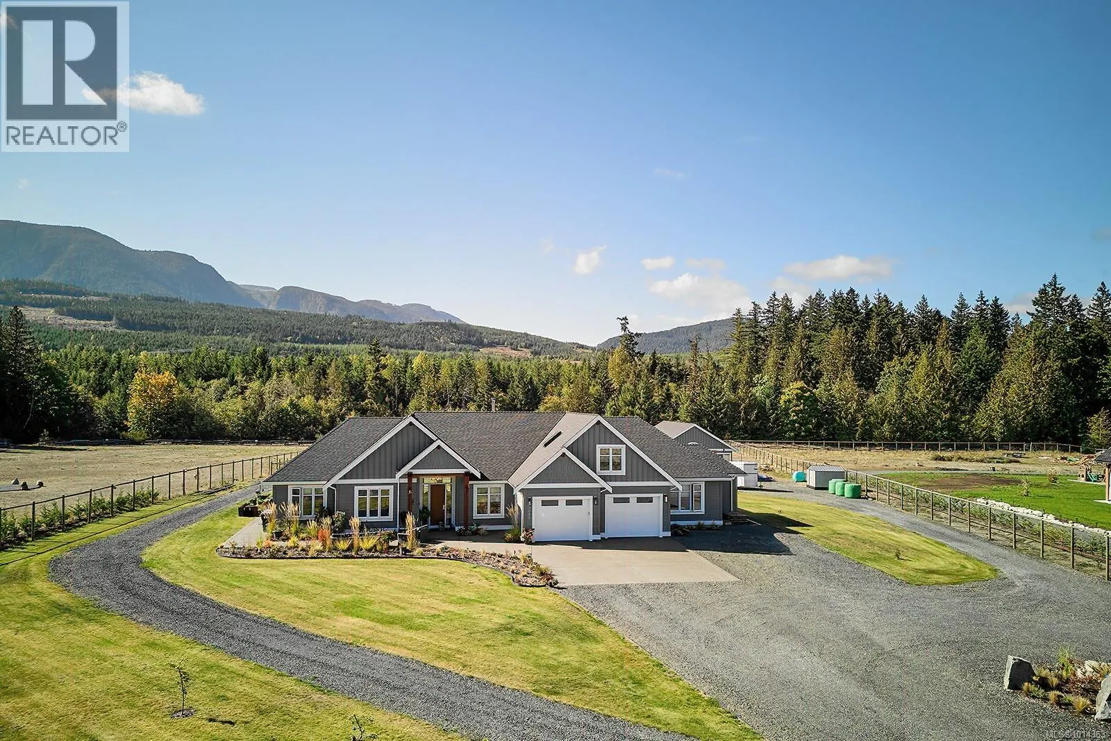1085 Alpine View Pl