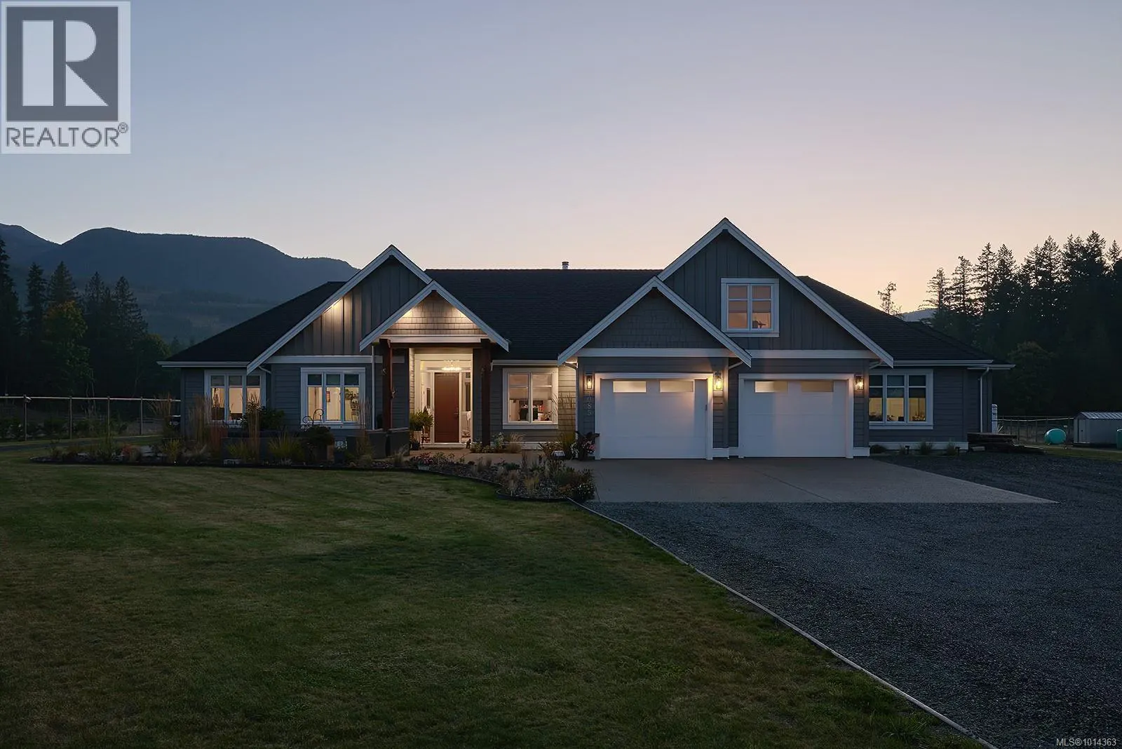1085 Alpine View Pl