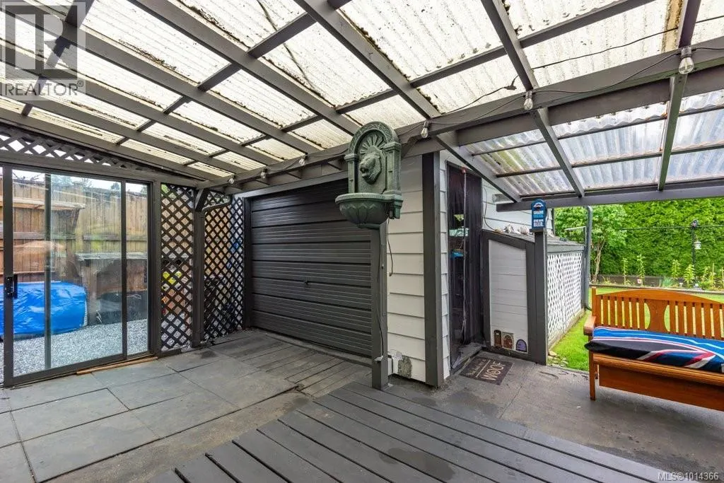108 McPhedran Rd