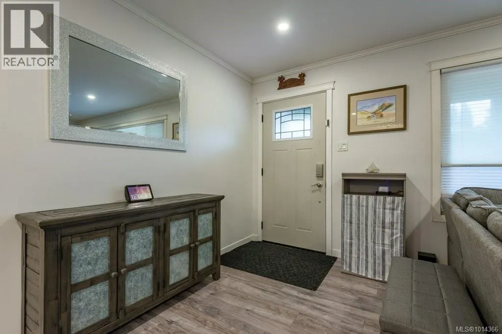 108 McPhedran Rd