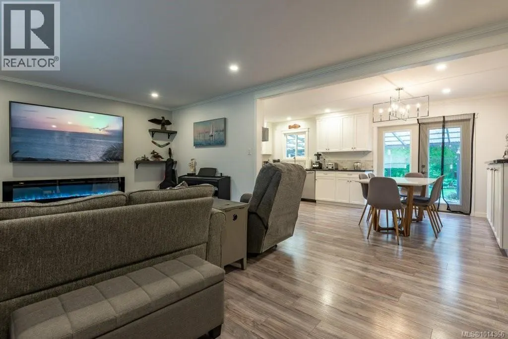 108 McPhedran Rd