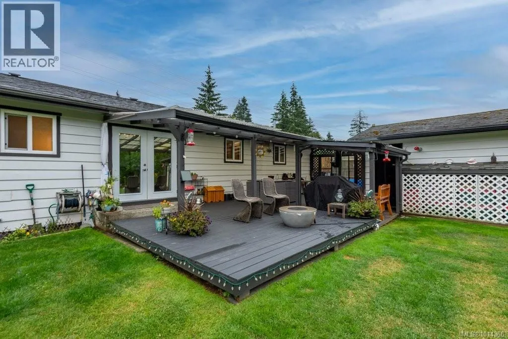 108 McPhedran Rd