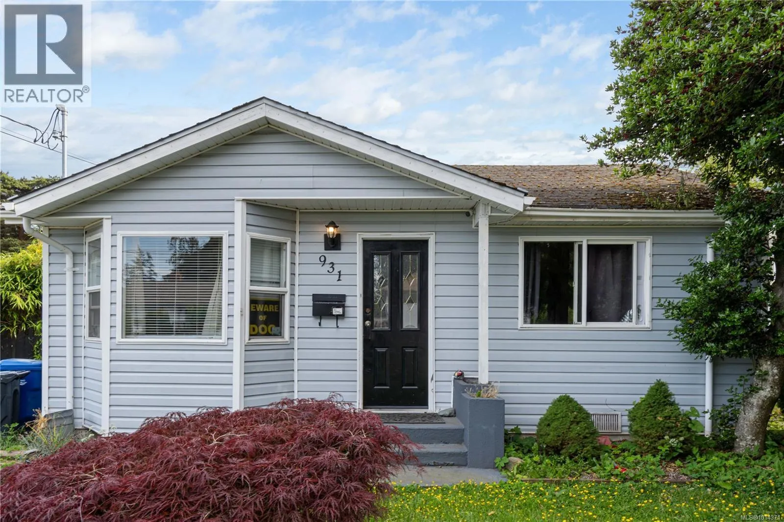 931 Dufferin St