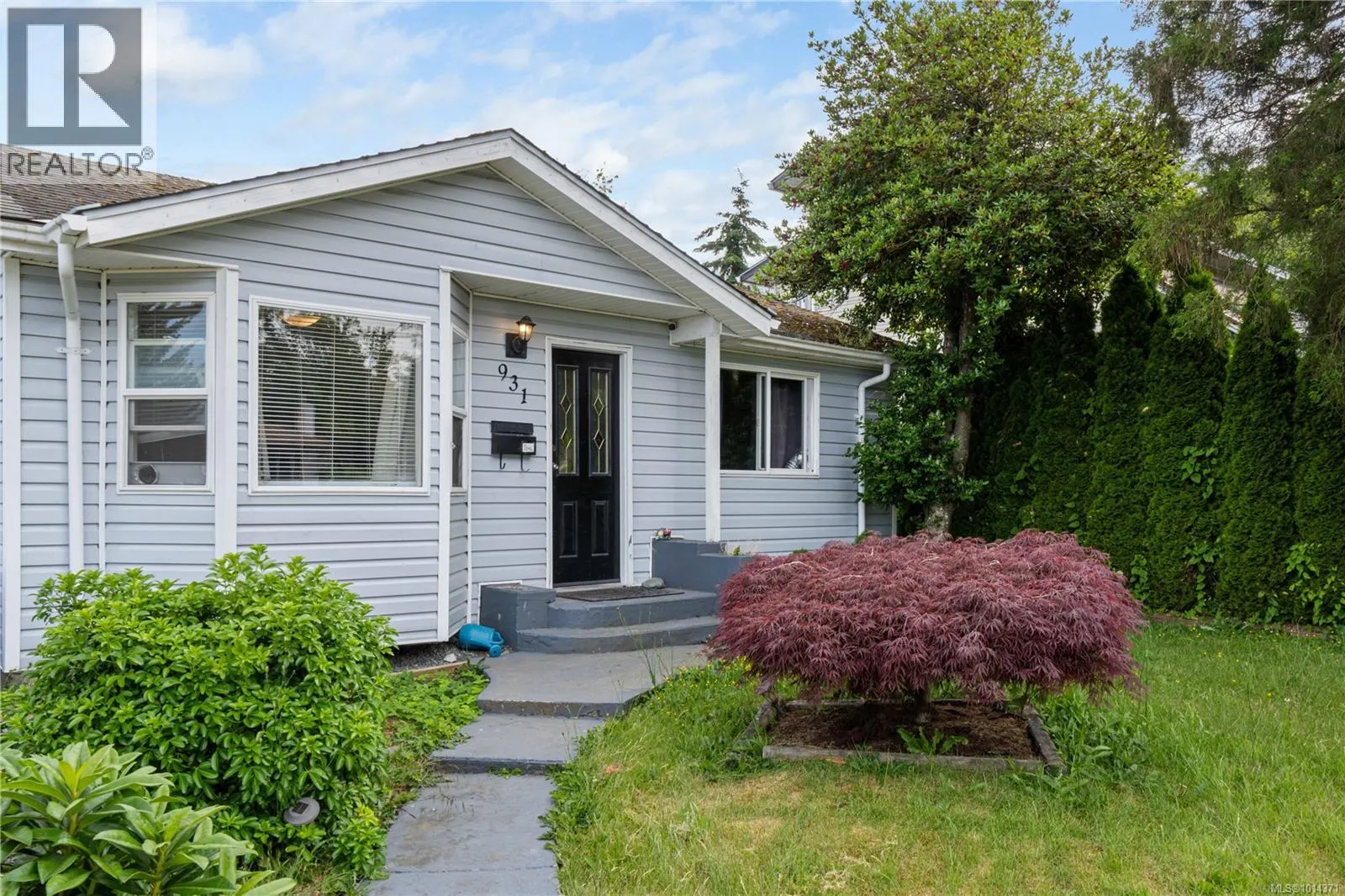 931 Dufferin St