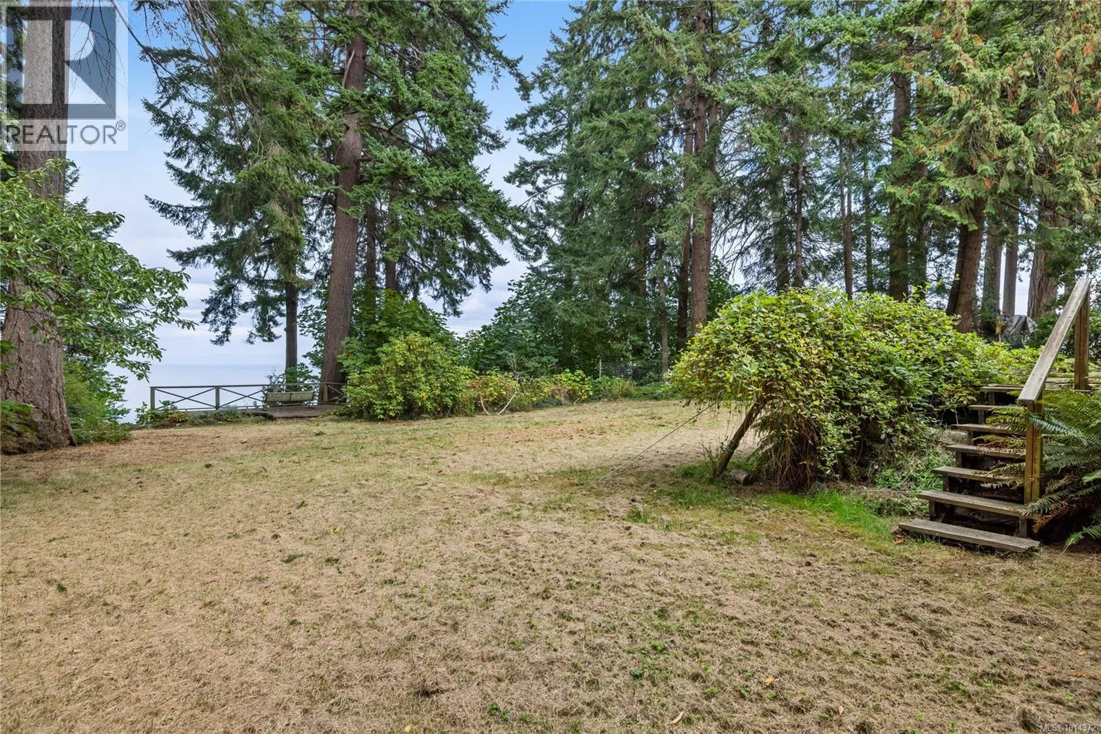 5171 Island Hwy W