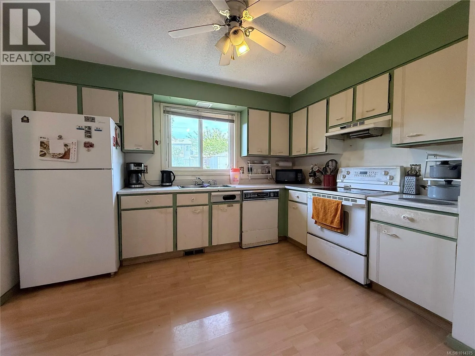 538 Cormorant Rd