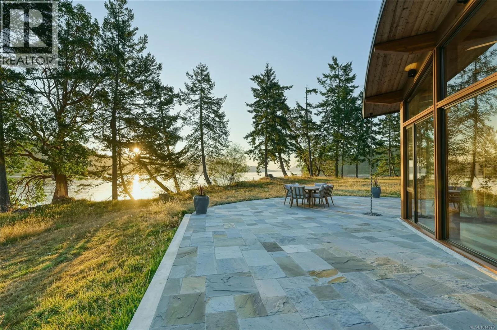 3200 Clam Bay Rd