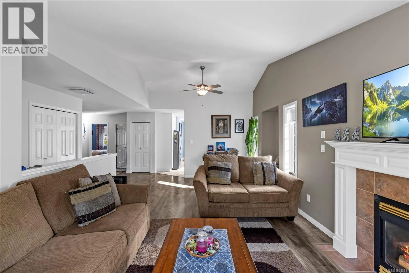 5770 Brookwood Dr