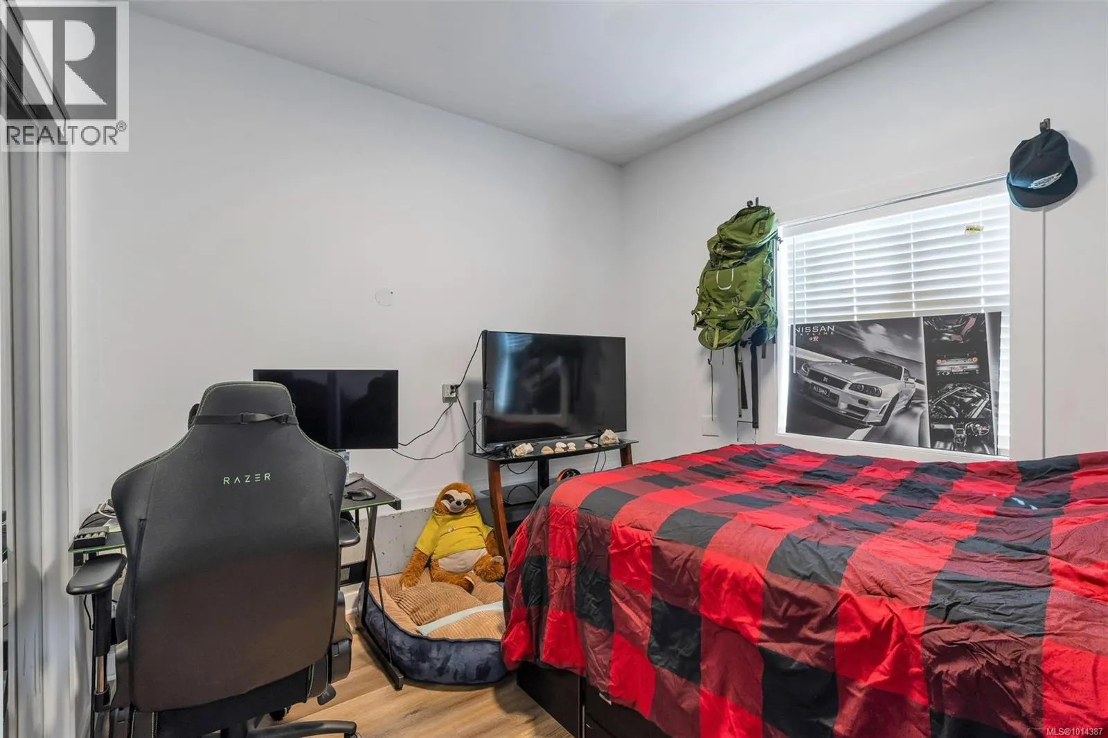 3447 Resolution Way