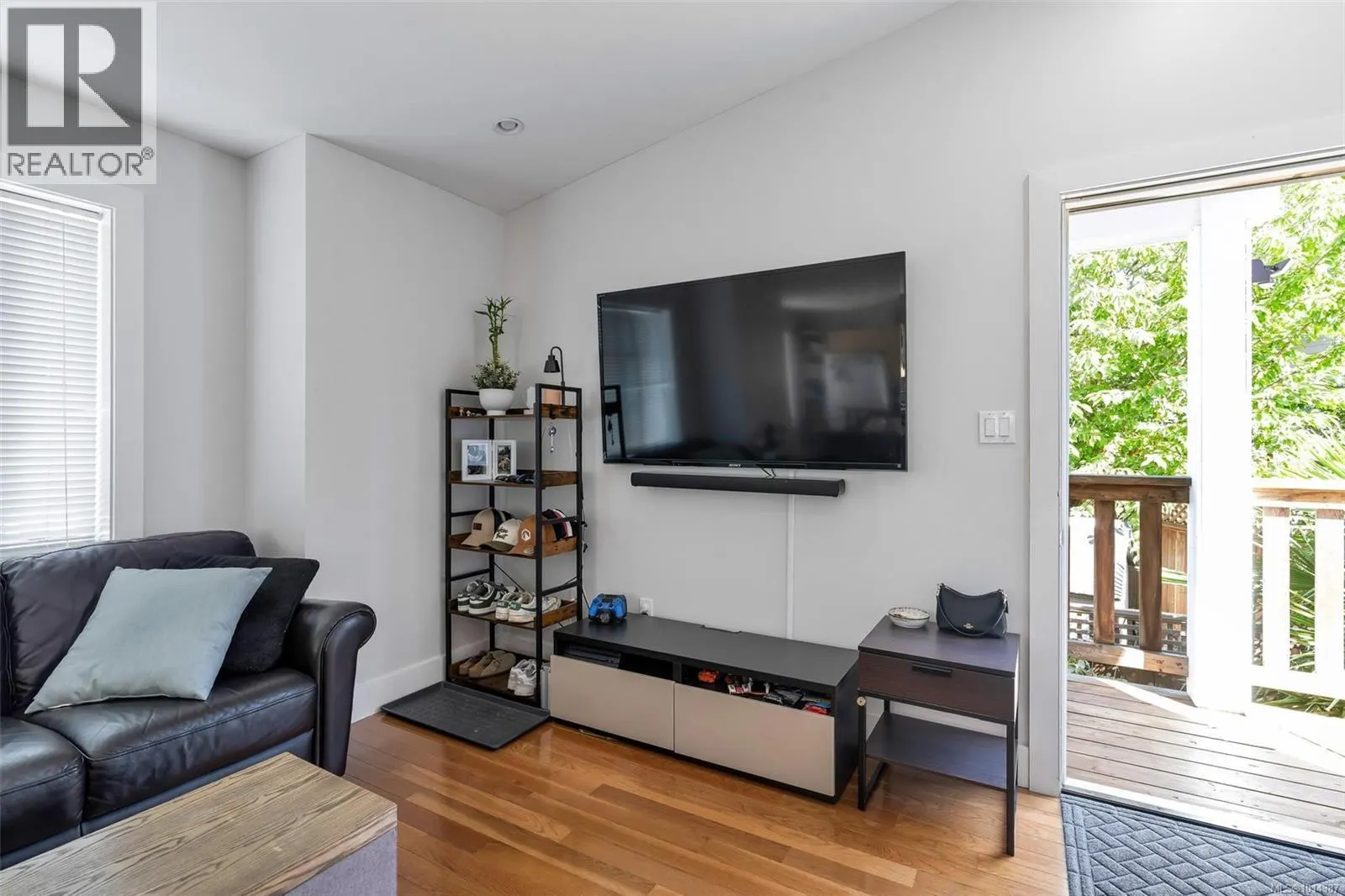 3447 Resolution Way