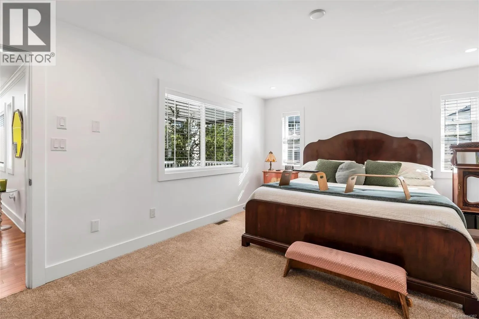 3447 Resolution Way