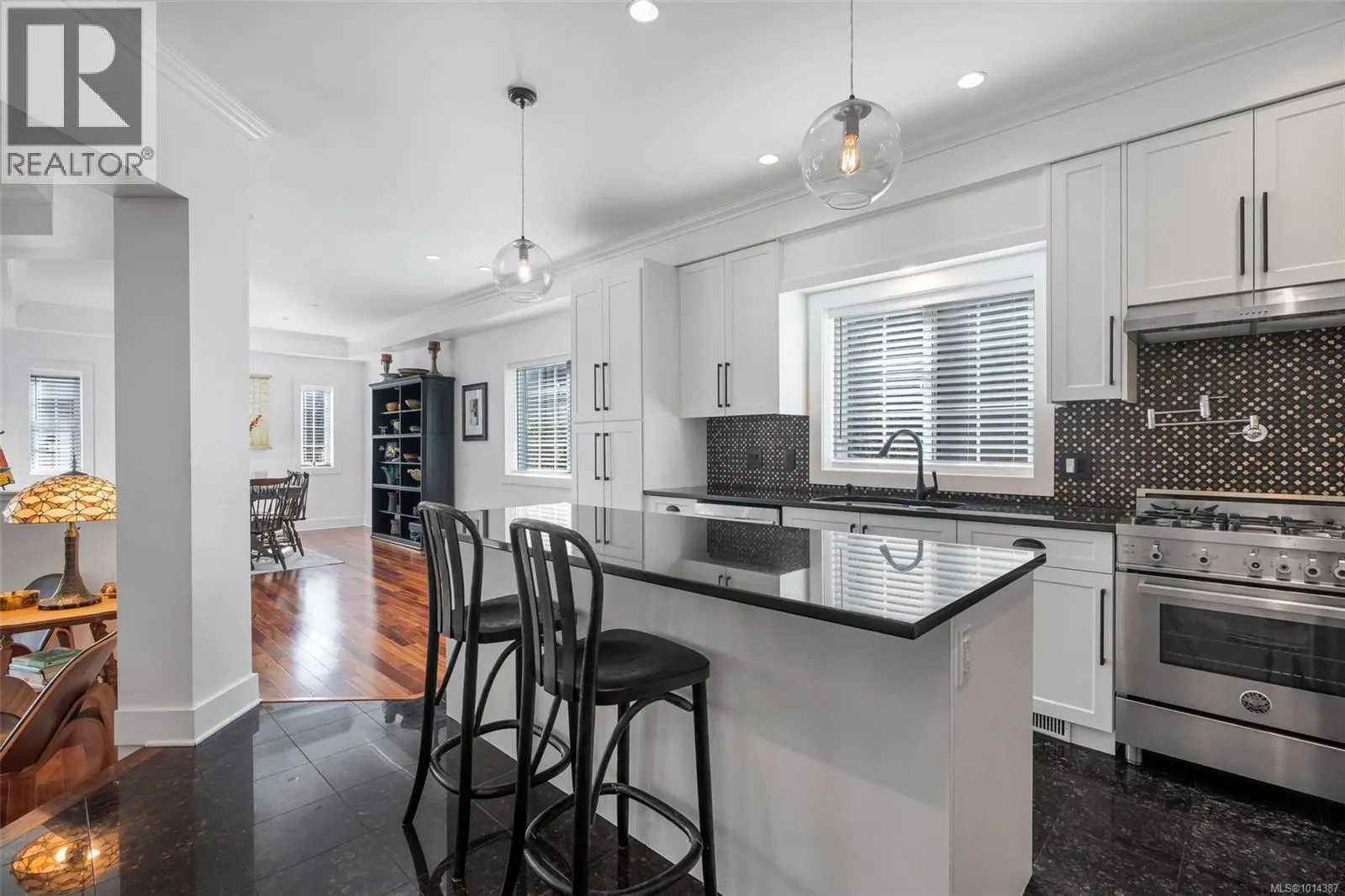 3447 Resolution Way