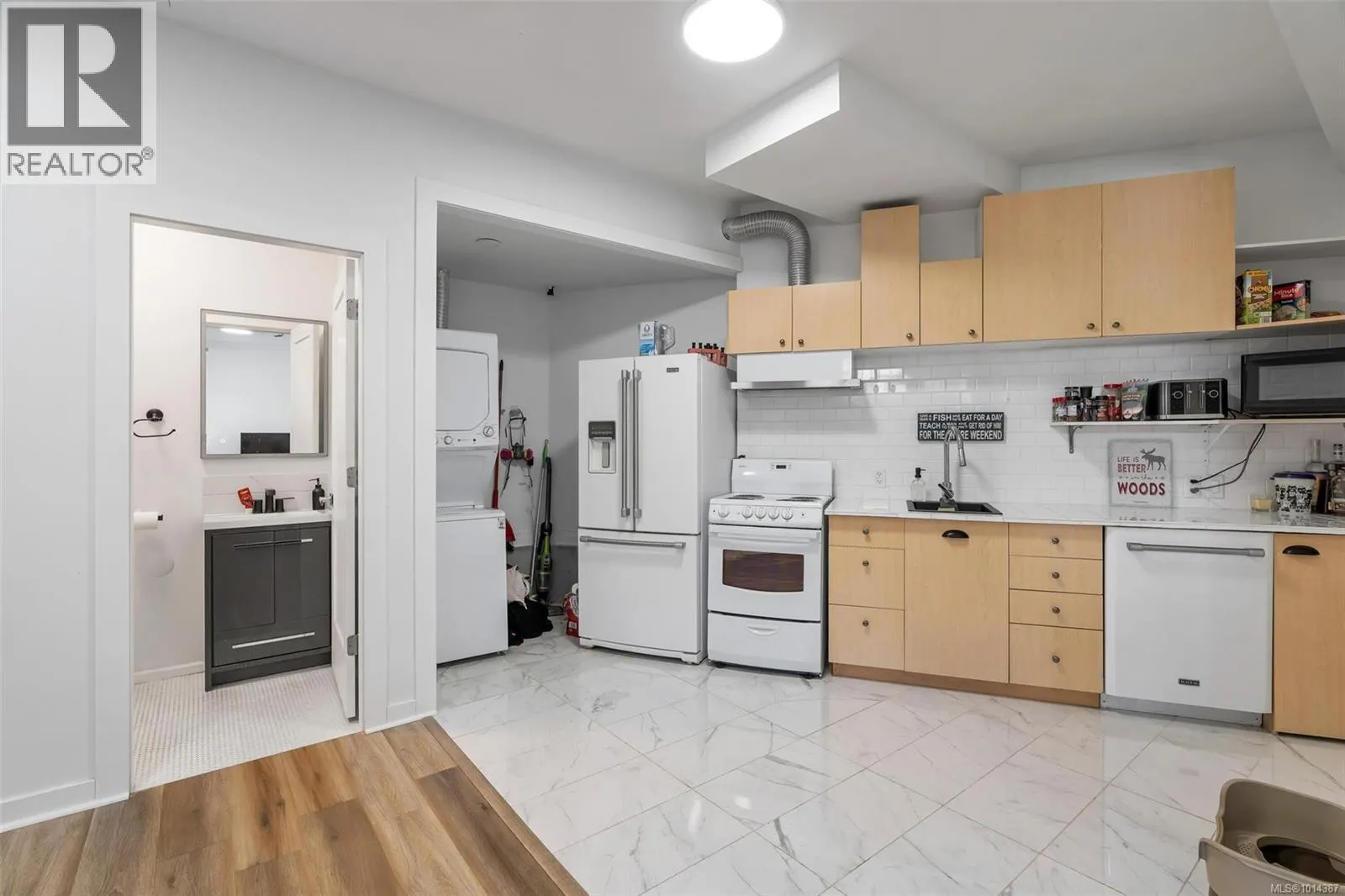 3447 Resolution Way