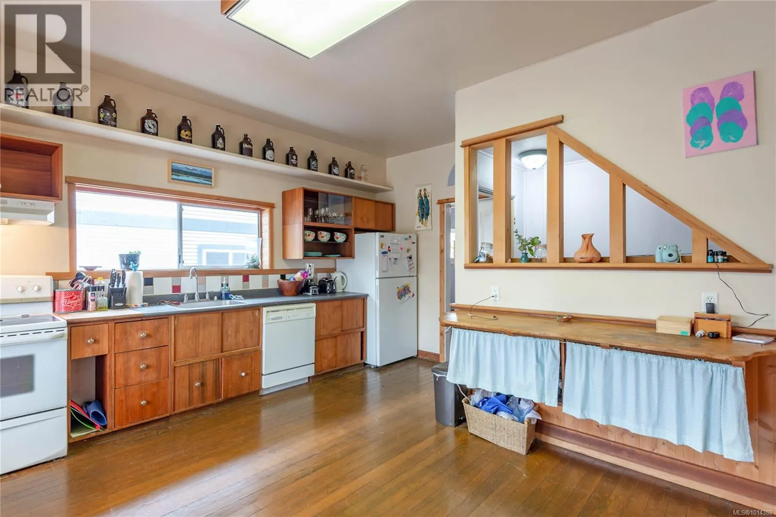 174 Cliffe Ave