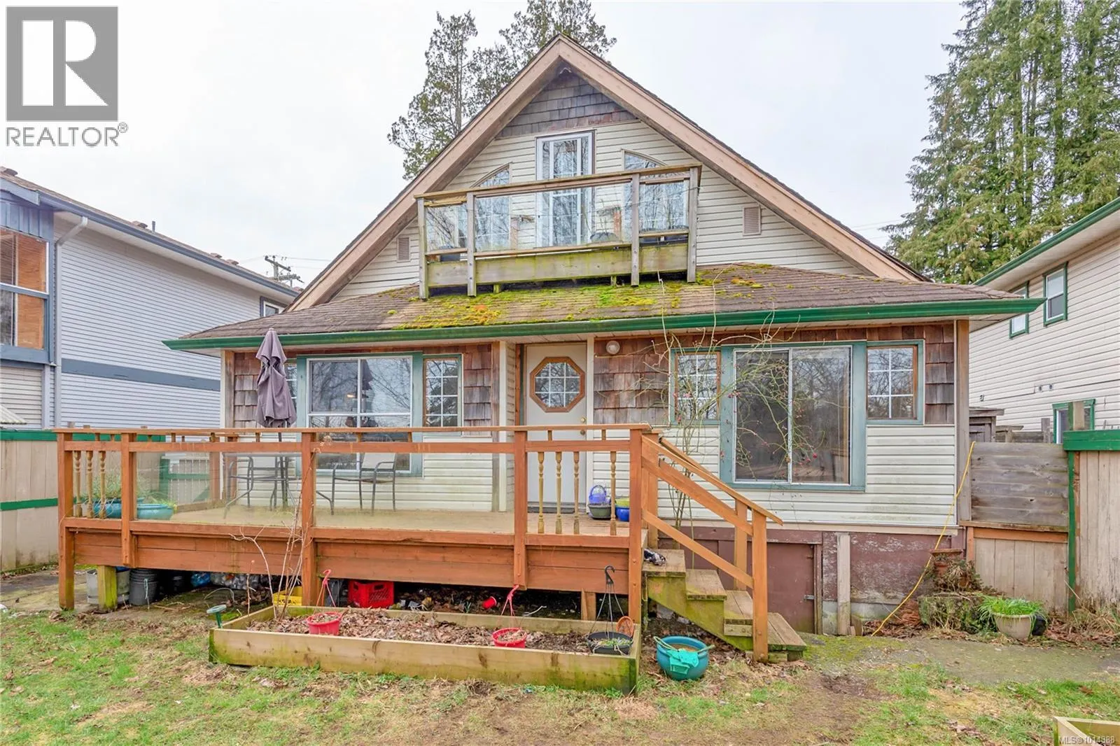 174 Cliffe Ave