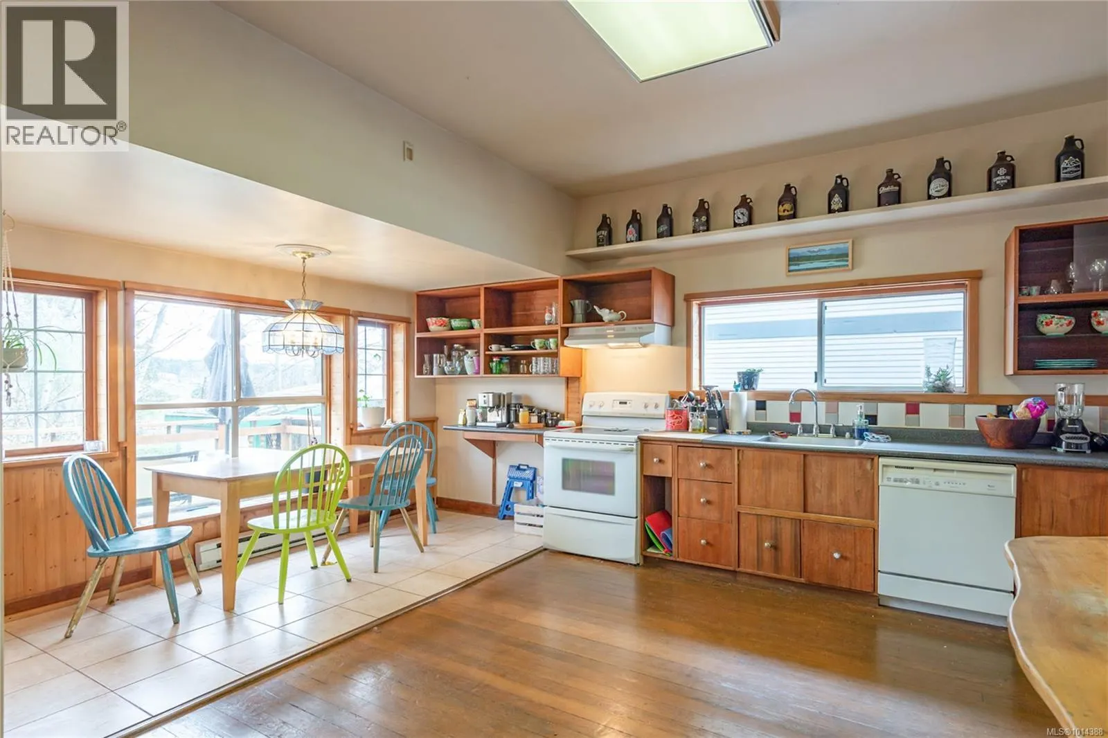 174 Cliffe Ave