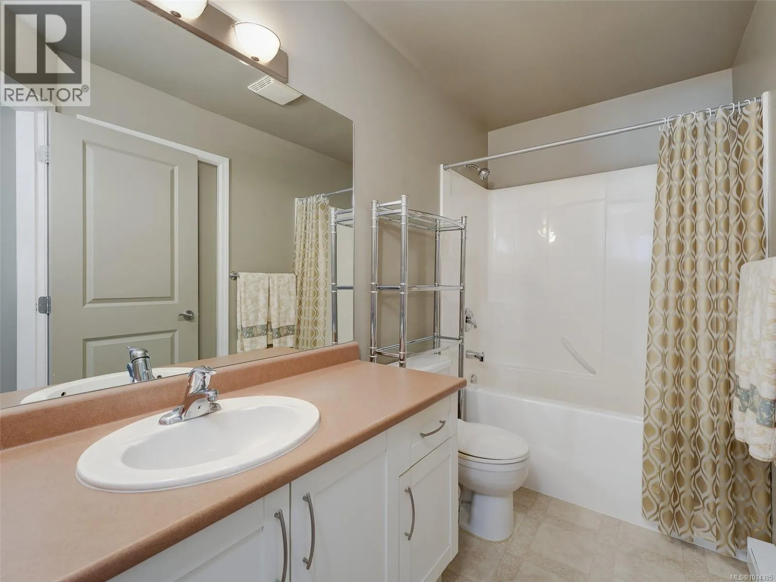 641 Olympia Ridge