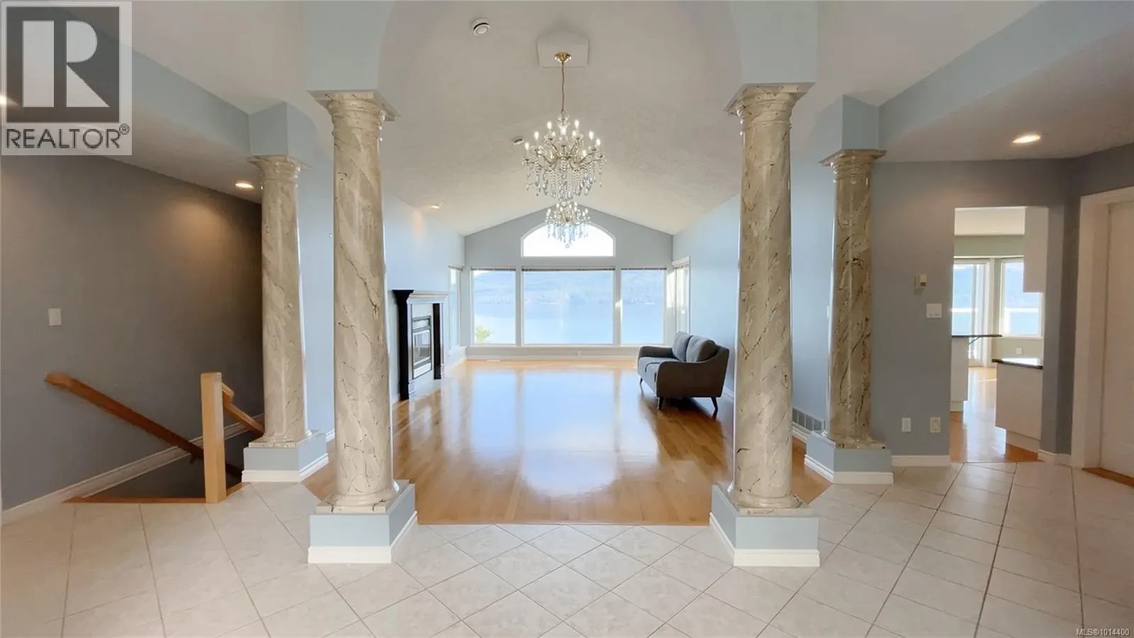 515 Marine View