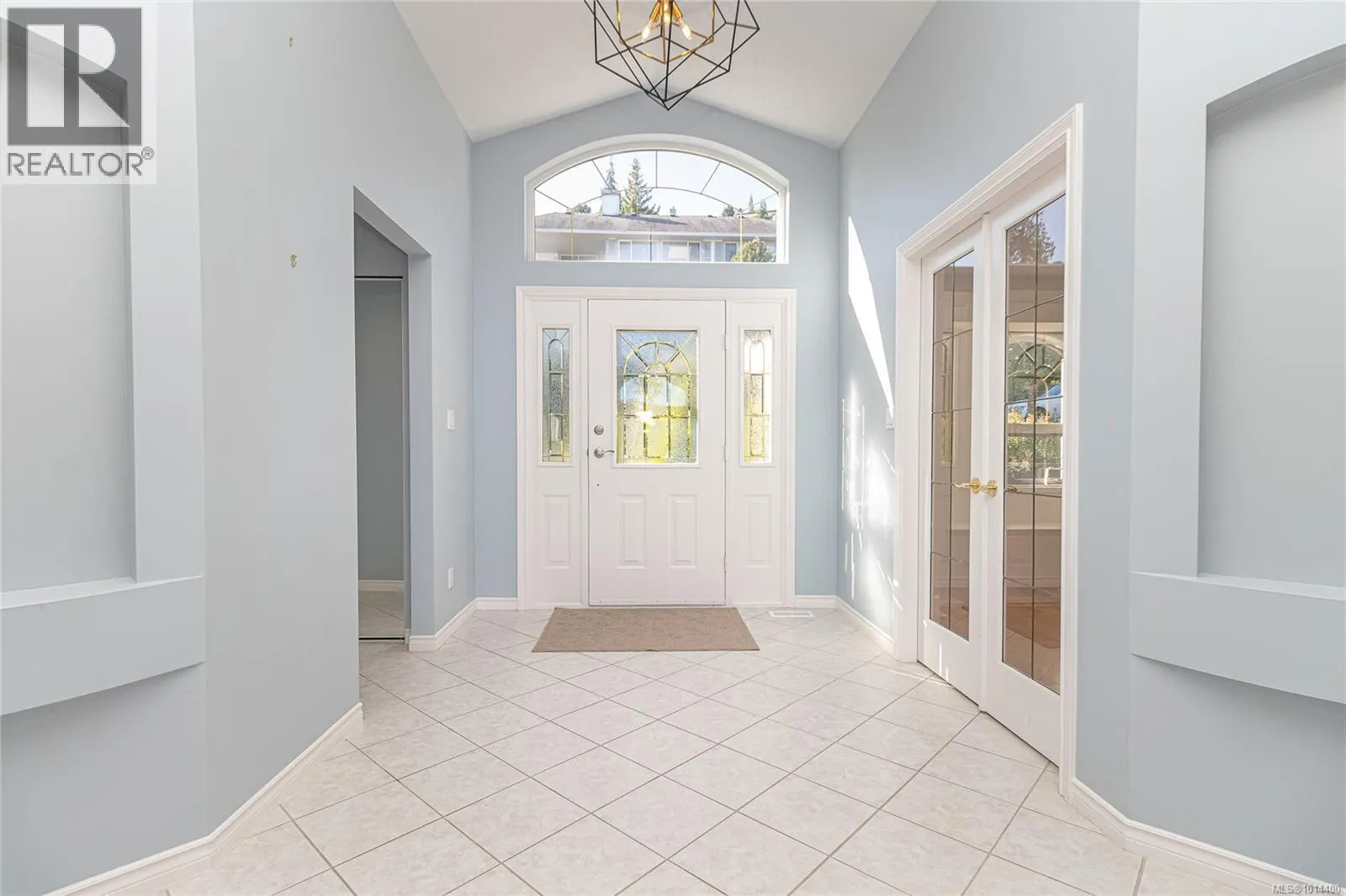 515 Marine View