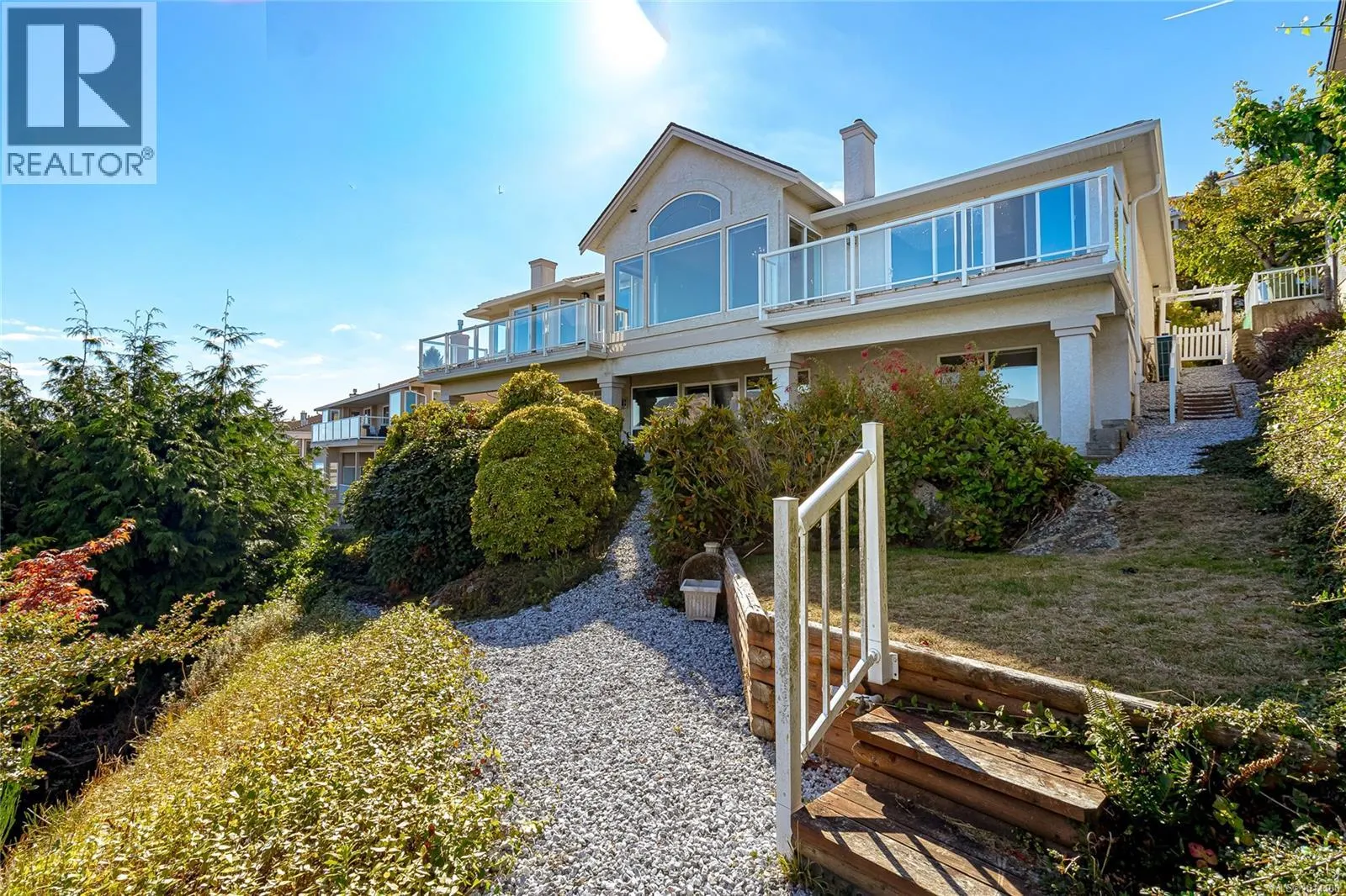 515 Marine View