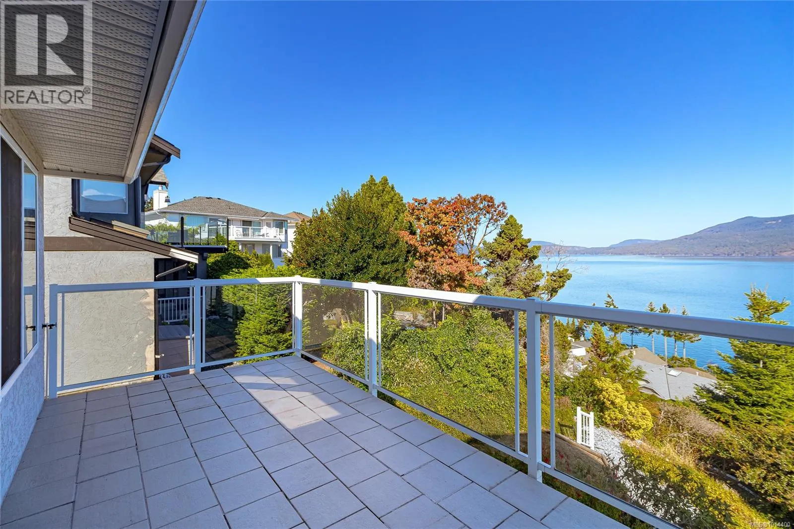 515 Marine View
