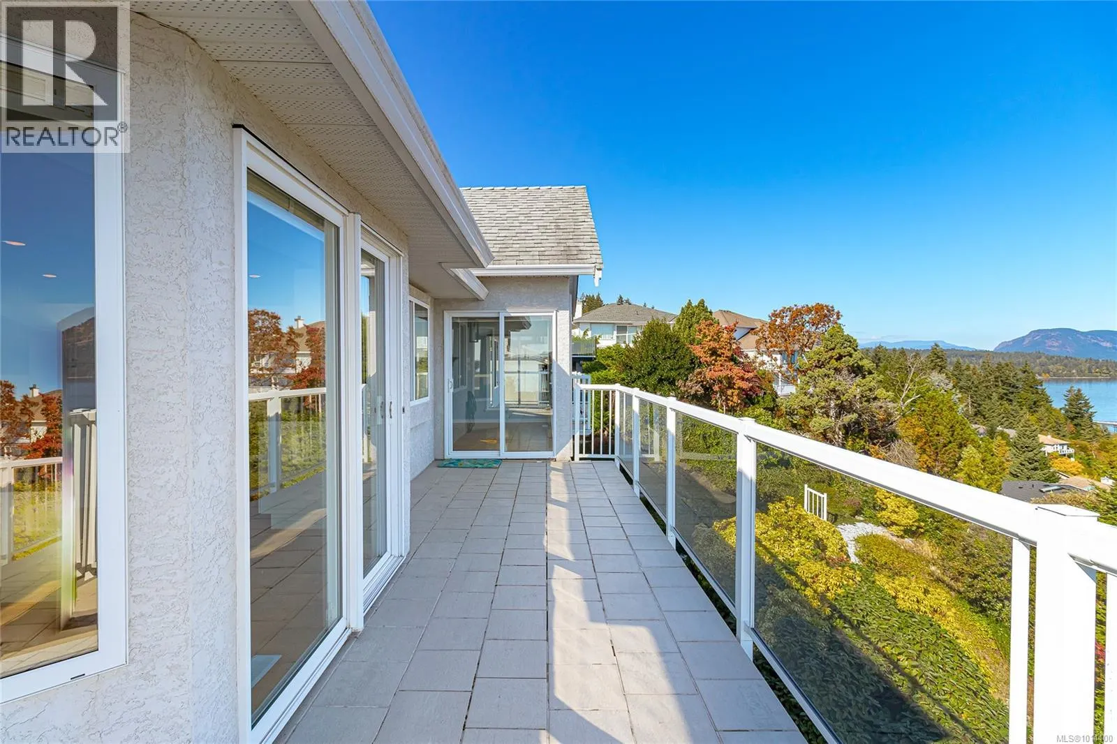 515 Marine View