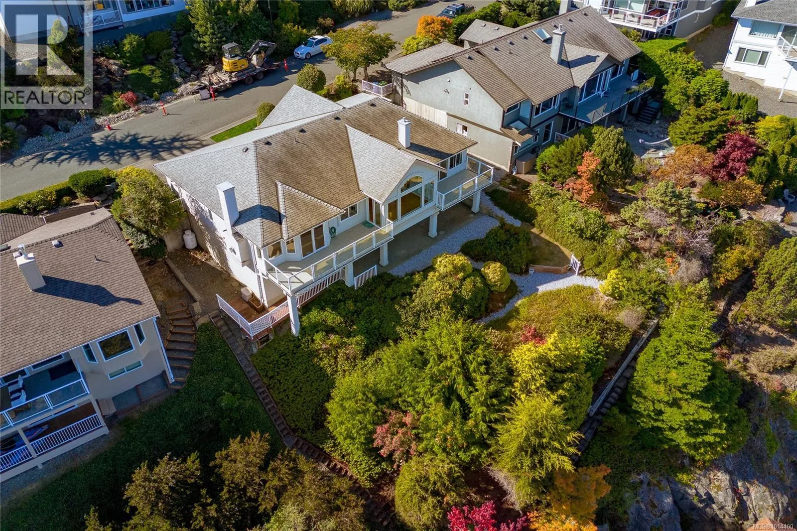 515 Marine View