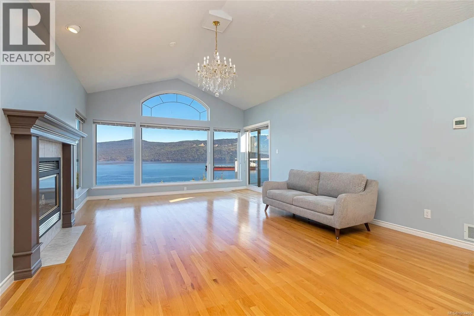 515 Marine View