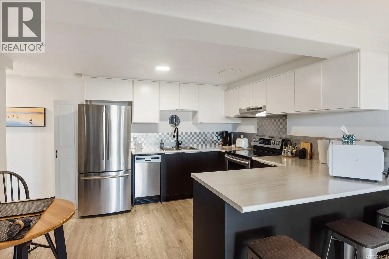 303 Milburn Dr
