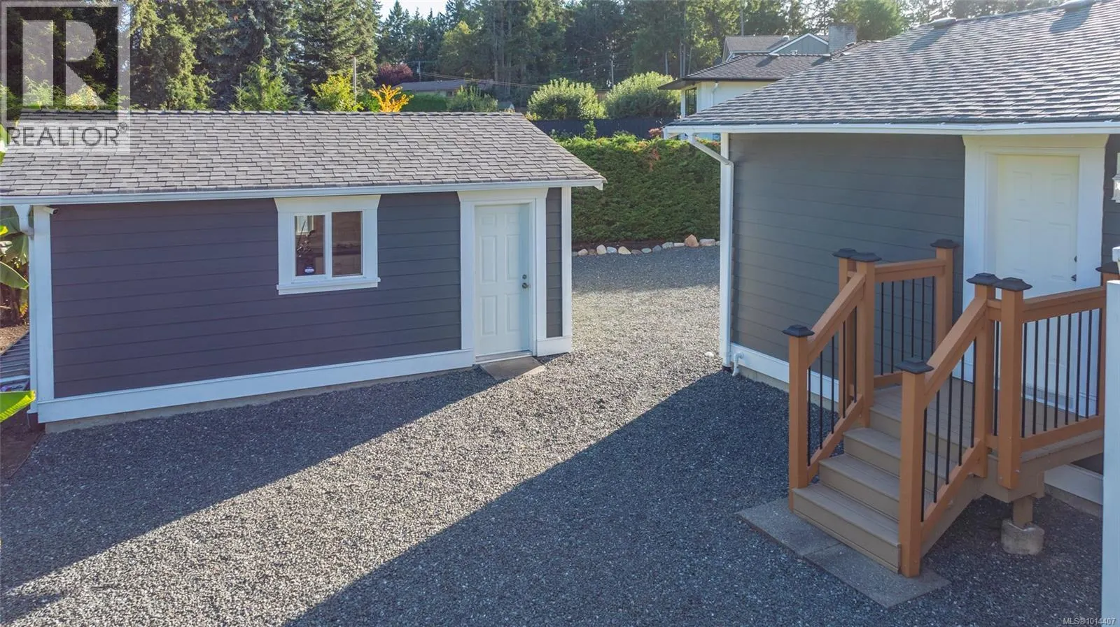 1600 Arbutus Dr