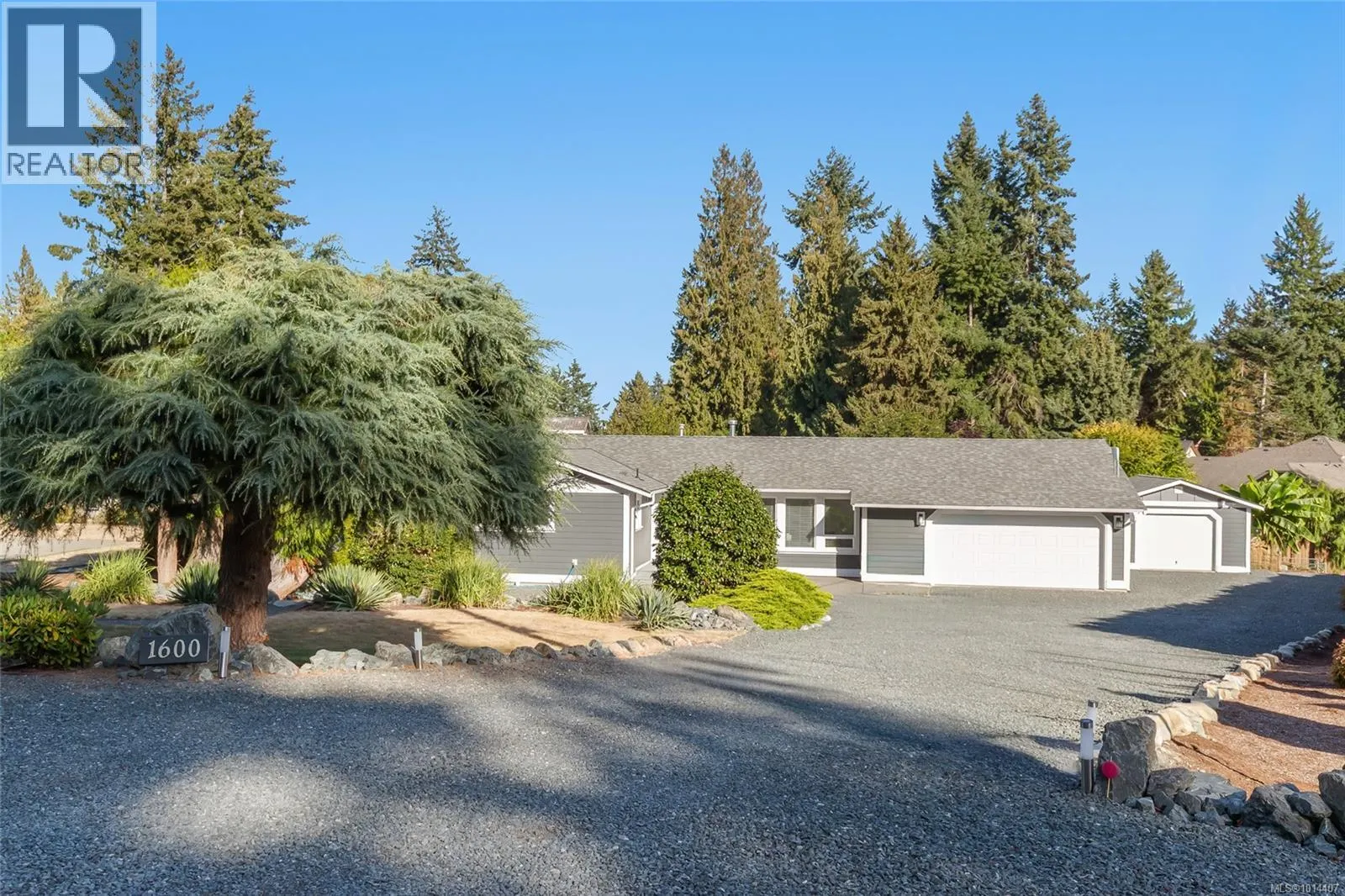 1600 Arbutus Dr