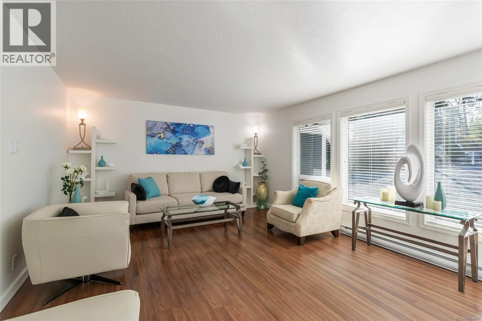 1600 Arbutus Dr