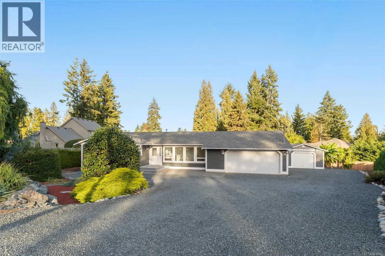 1600 Arbutus Dr
