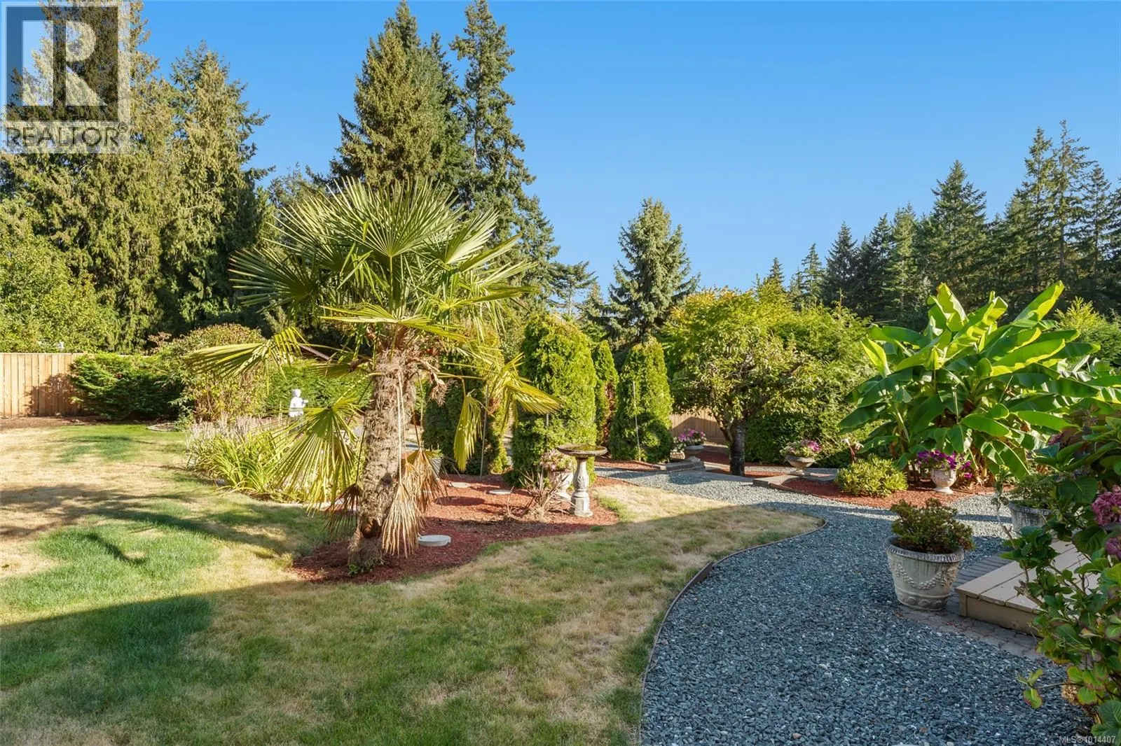 1600 Arbutus Dr