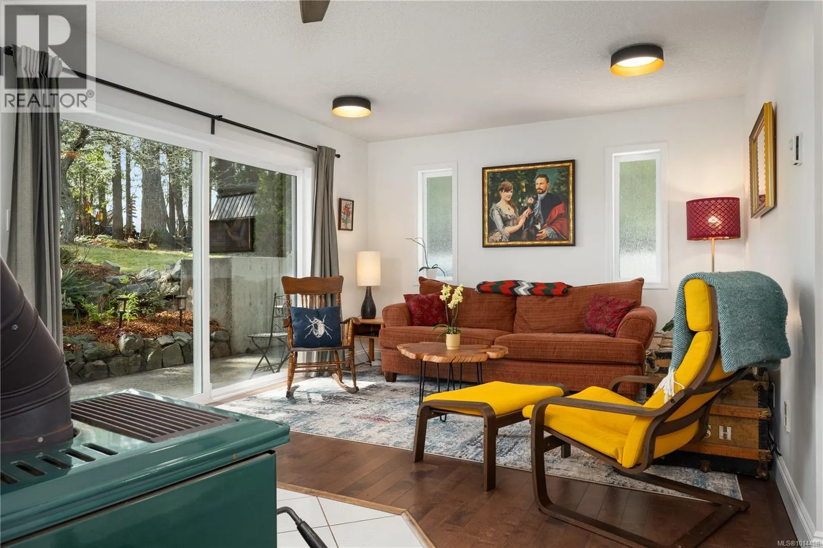 1247 Selkirk Dr