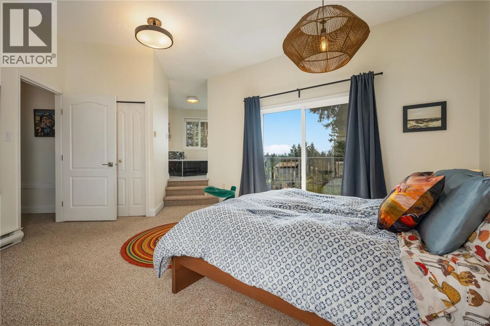 1247 Selkirk Dr