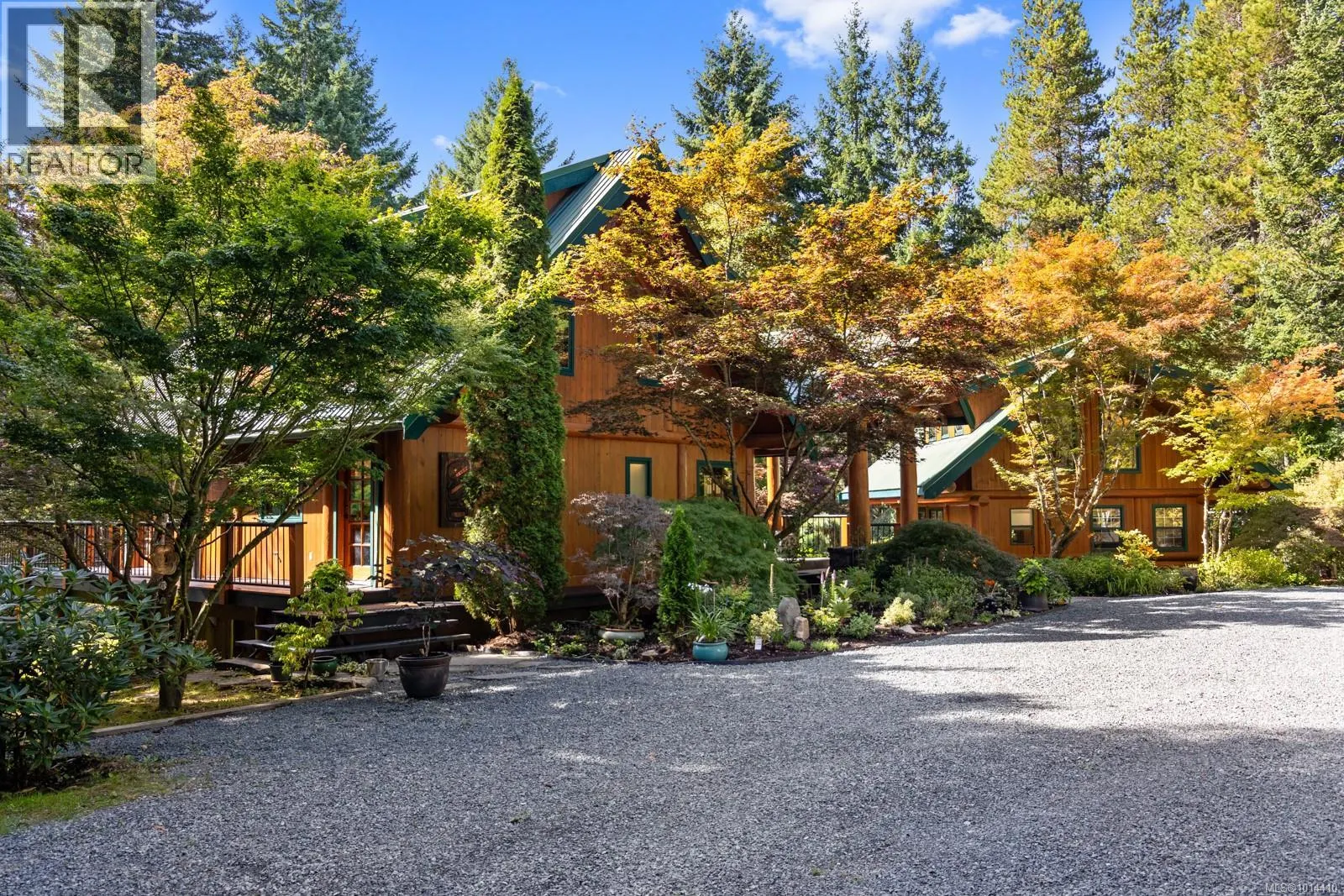 900 Spider Lake Rd