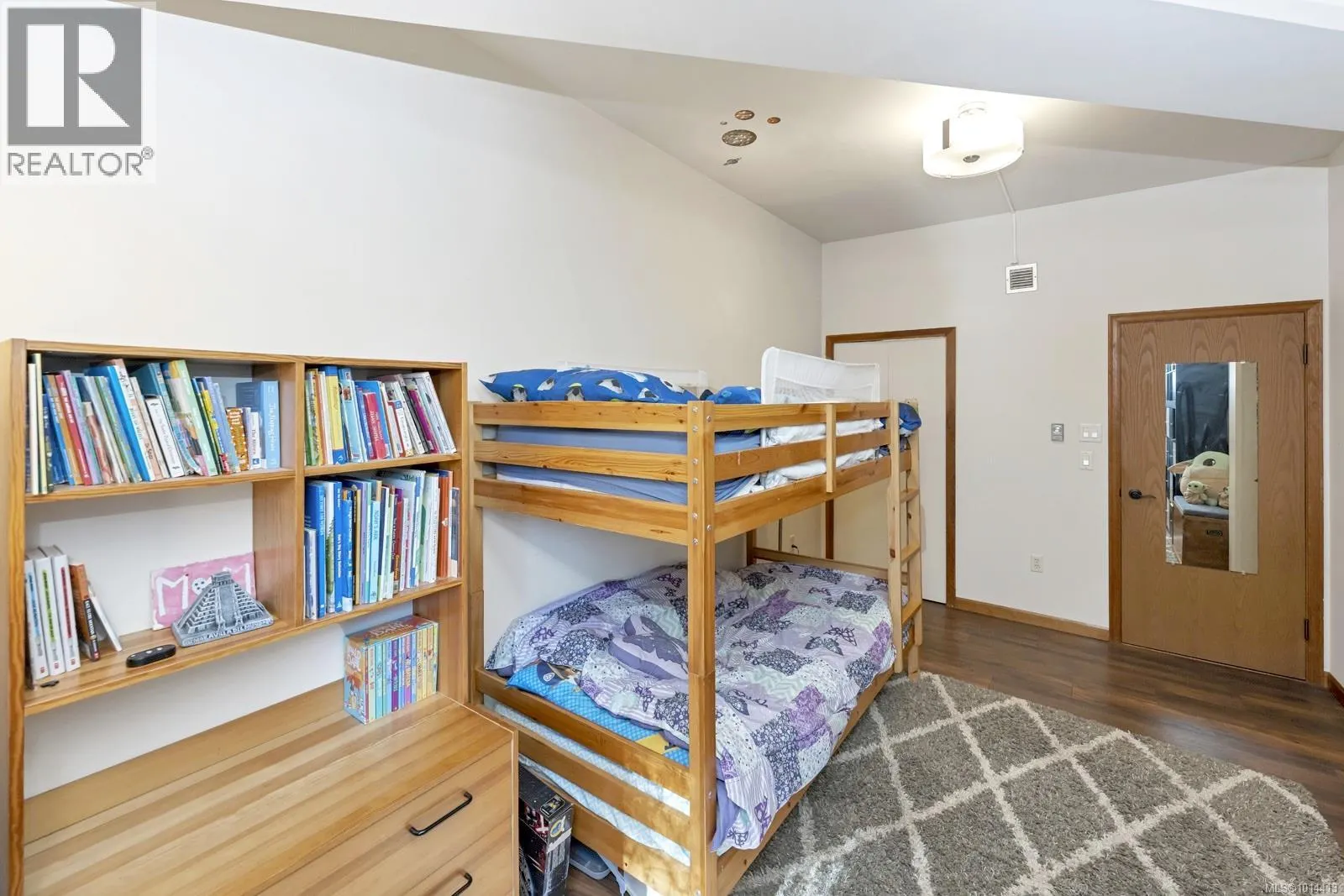 4440 Spellman Pl