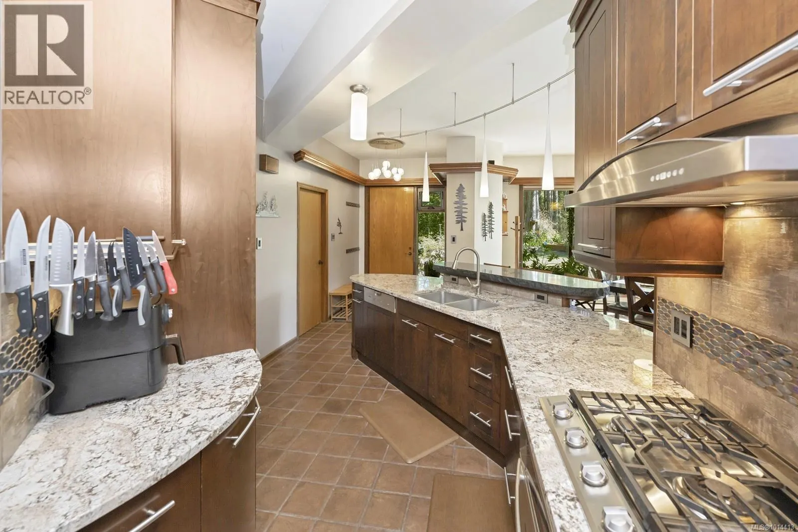 4440 Spellman Pl