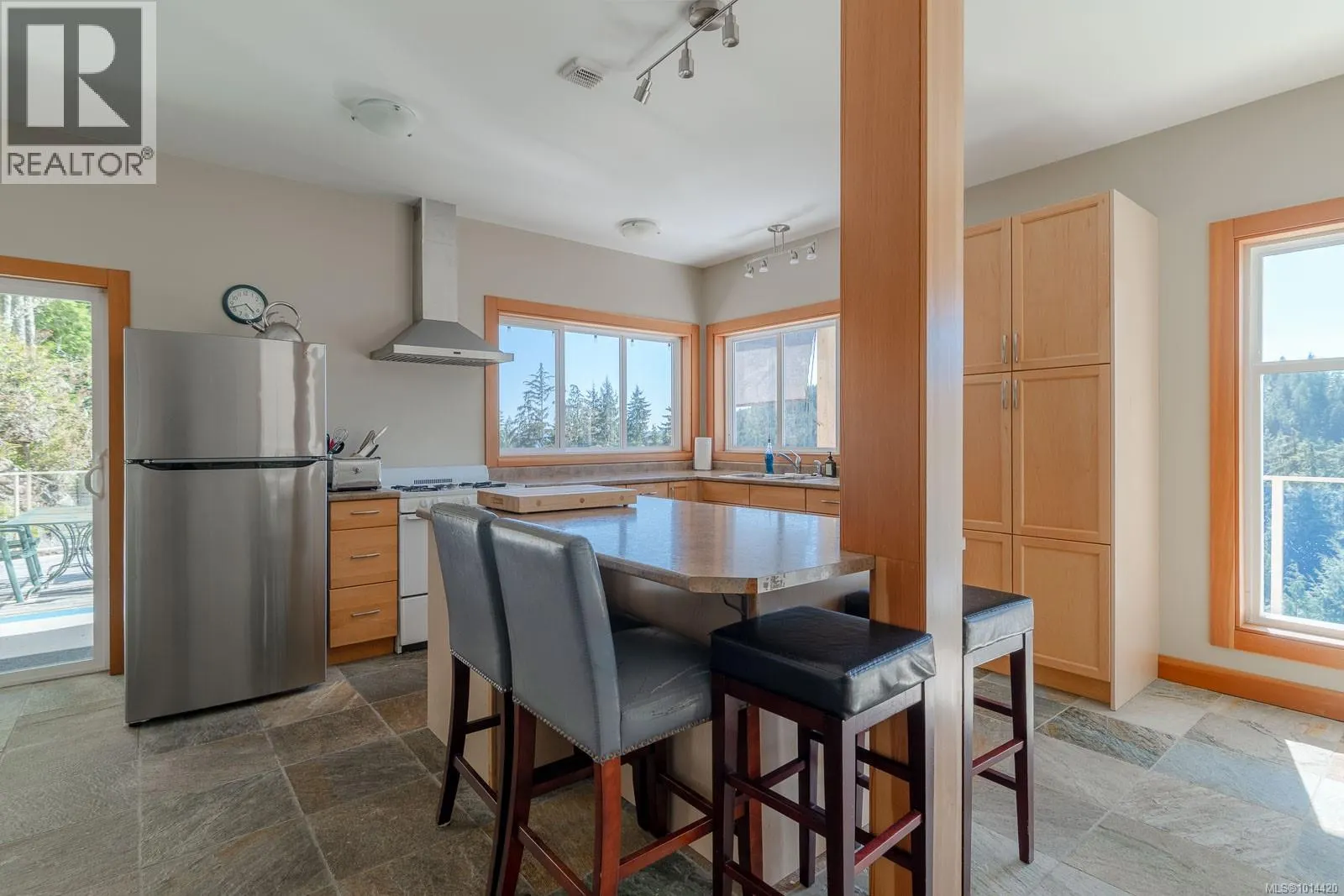 29 Haggard Cove