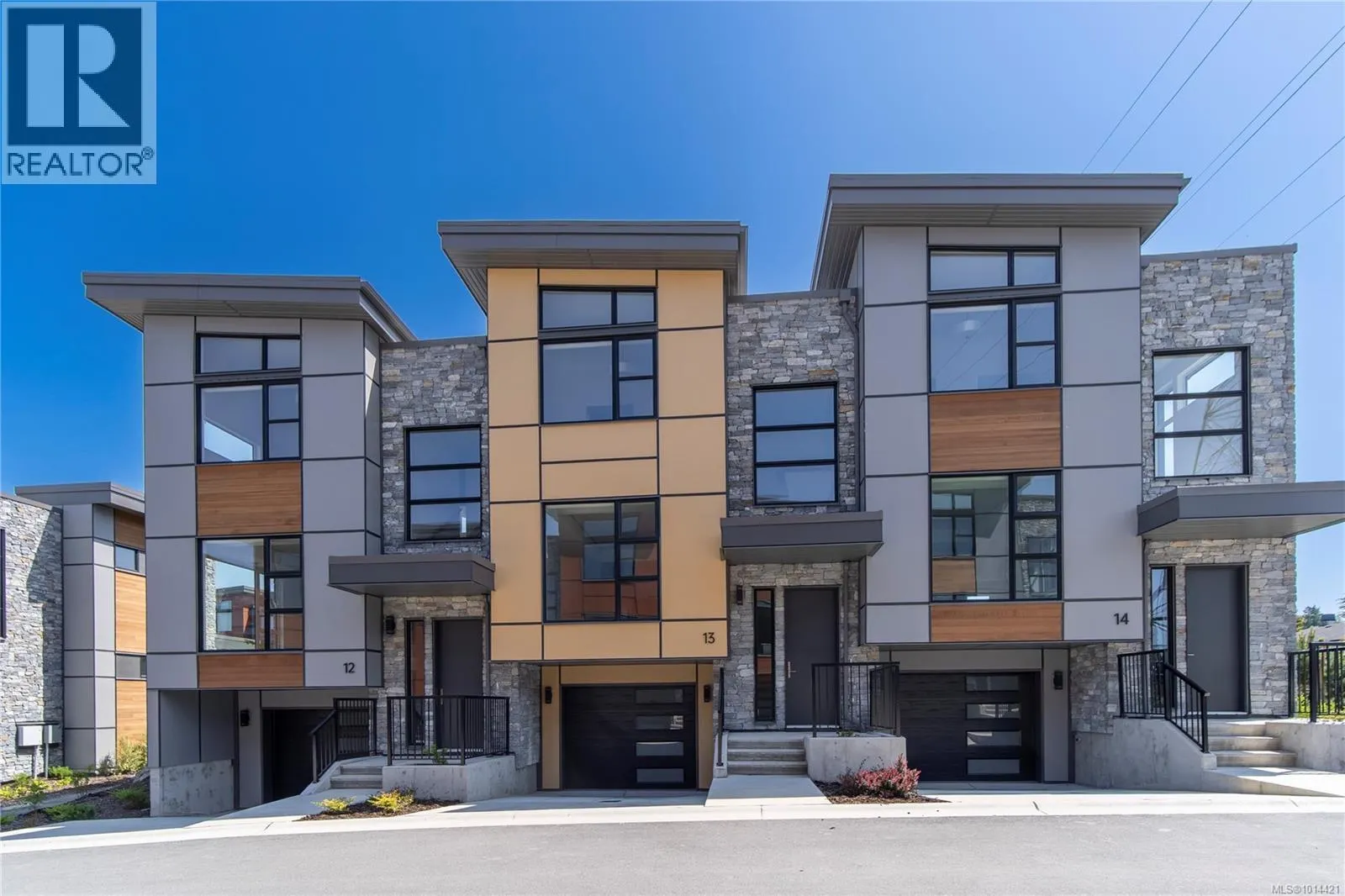 13 4253 Dieppe Rd