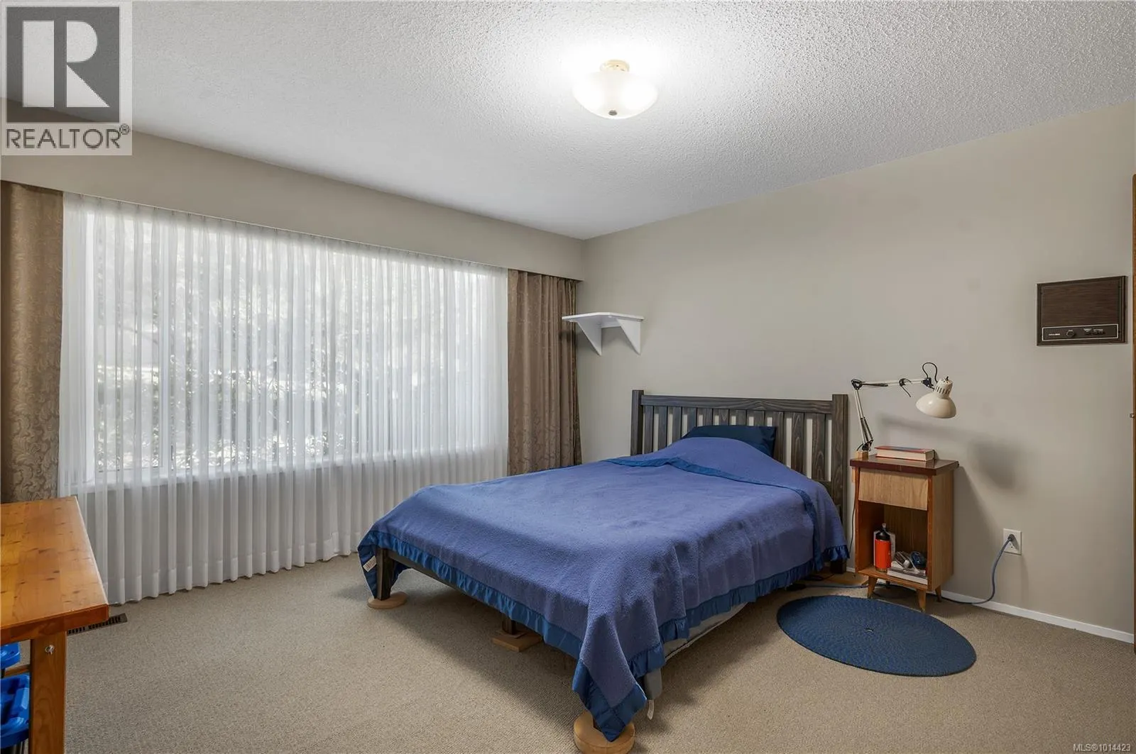650 Willowcrest Rd