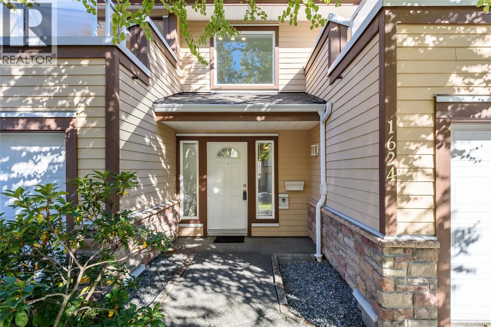 1624 Creekside Dr